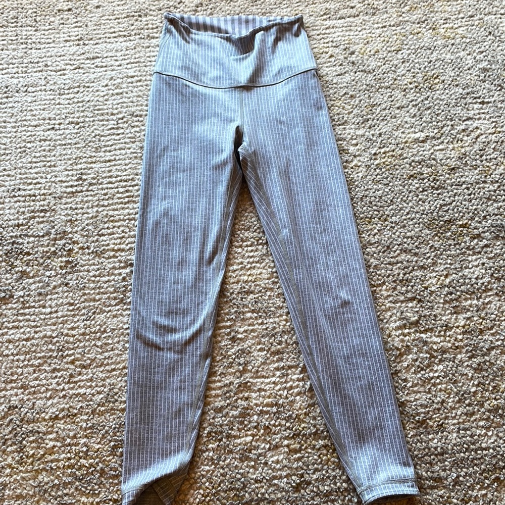 Bandier reversible leggings great condition XS